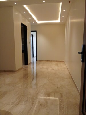 2 BHK Apartment For Sale in Lashkaria Indrasukh, Andheri West