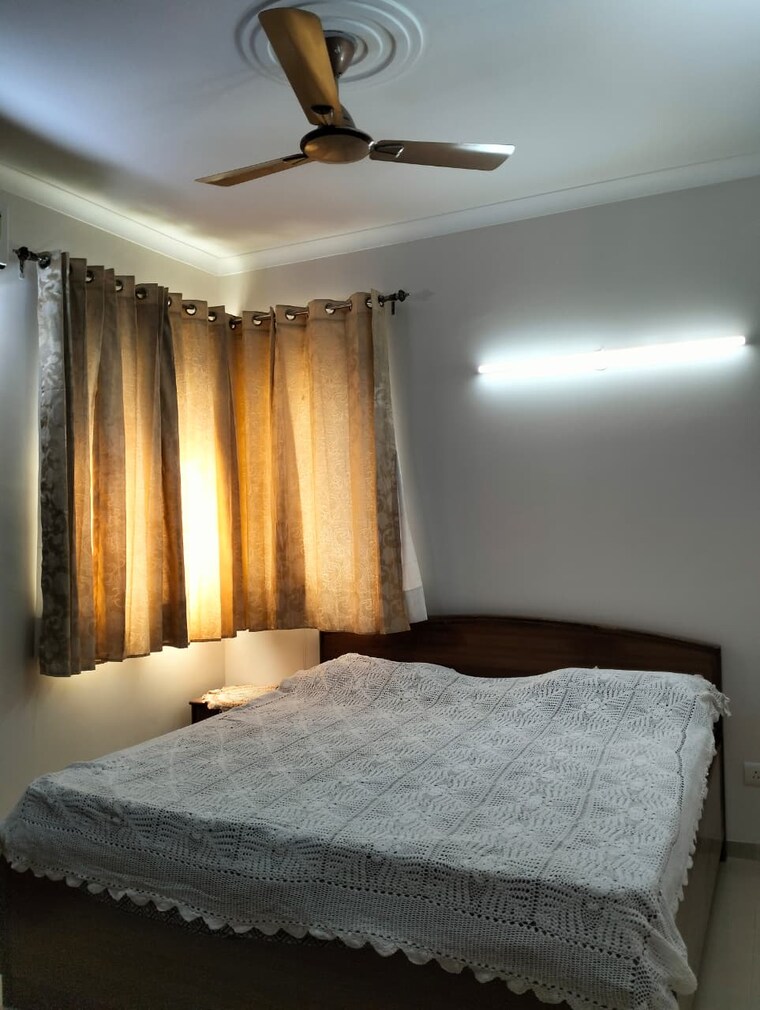 Bedroom, emaar-mgf-emerald-hills 3 Bedroom 1550 Sq.Ft. Apartment In Sector 65 Gurgaon 9452567
