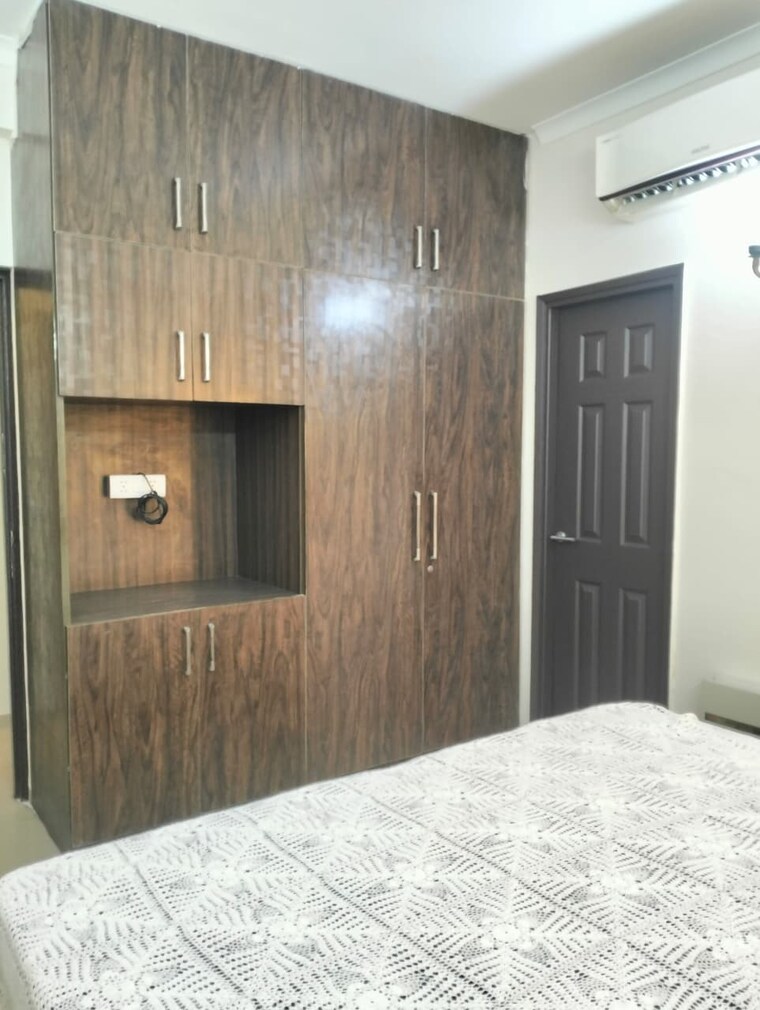 Exterior View, emaar-mgf-emerald-hills 3 Bedroom 1550 Sq.Ft. Apartment In Sector 65 Gurgaon 9452567