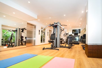 Gym in 5 BHK Apartment at Khar West – for Rent