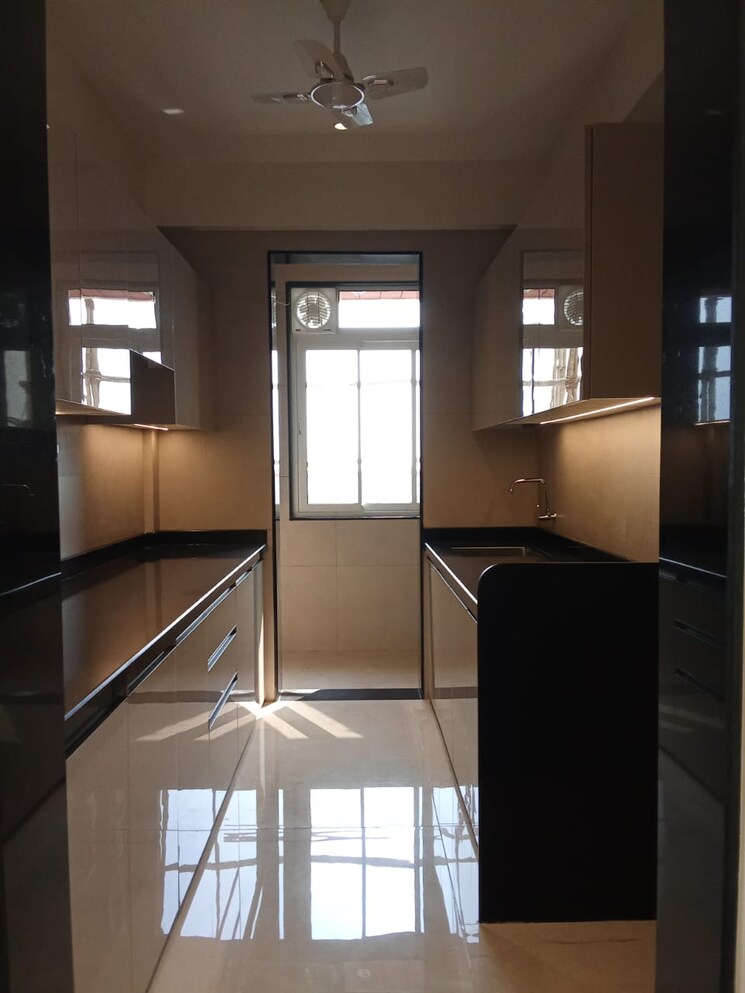 Kitchen, lashkaria-indrasukh 3 Bedroom 1100 Sq.Ft. Apartment In Andheri West Mumbai 9452597
