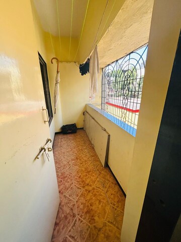 Furnished Amenities in 2 BHK Apartment at Seawoods – for Rent