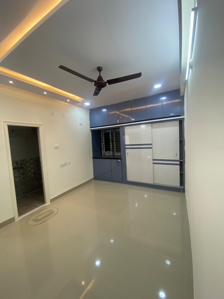 undefined, chitrapuri-colony 2 Bedroom 1000 Sq.Ft. Apartment In Manikonda Hyderabad 9452633