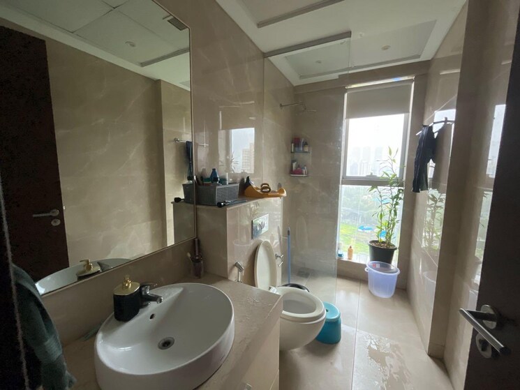 Team Area, prabhadevi 4 Bedroom 2133 Sq.Ft. Apartment In Prabhadevi Mumbai 9452651