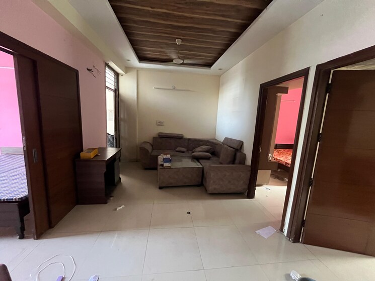 Living Room, silver-city-extention 3 Bedroom 1500 Sq.Ft. Apartment In Vip Road Zirakpur 9452641