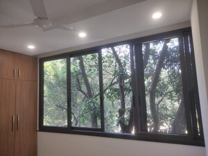 Room in 3 BHK Builder Floor at Saket – for Rent