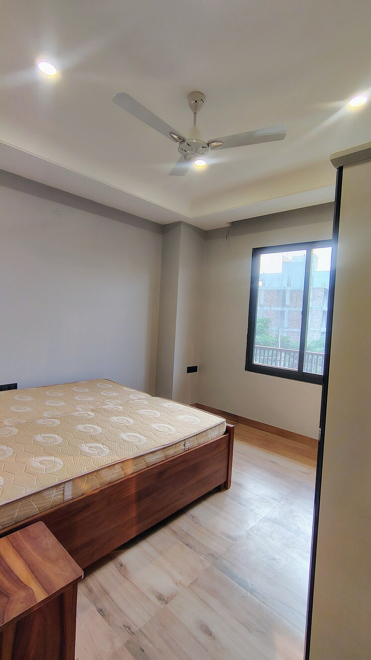 Room, aez-aloha 2 Bedroom 1550 Sq.Ft. Builder Floor In Sector 57 Gurgaon 9452855