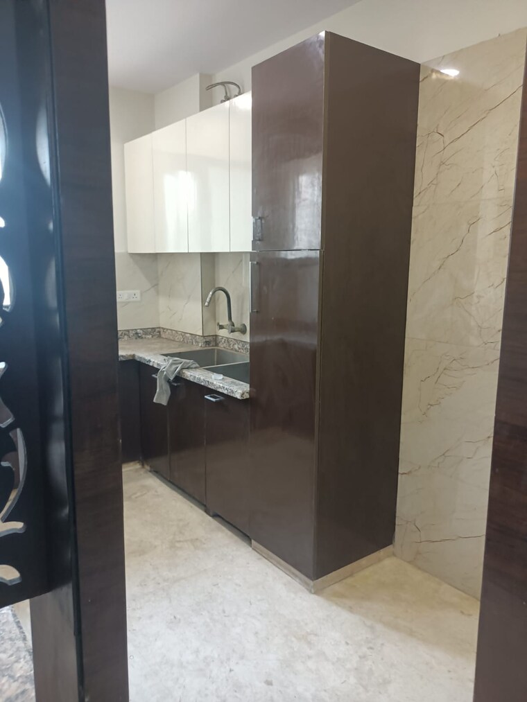 Kitchen, surya nagar 3 Bedroom 2000 Sq.Ft. Builder Floor In Surya Nagar Ghaziabad 9452828