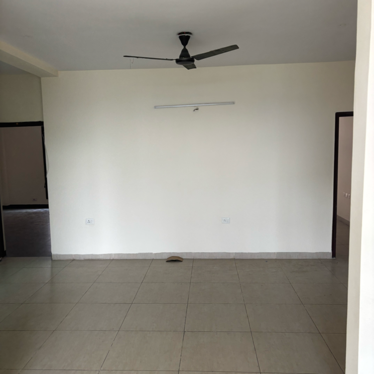 Room, wave-city 3.5 Bedroom 1853 Sq.Ft. Builder Floor In Bayana Ghaziabad 9452819