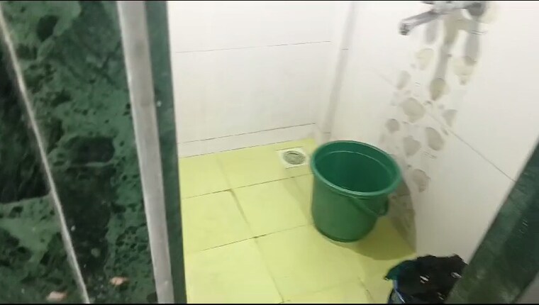 Bathroom, akurli-shivshakti-chs 1 Bedroom 550 Sq.Ft. Apartment In Lokhandwala Mumbai 9452832