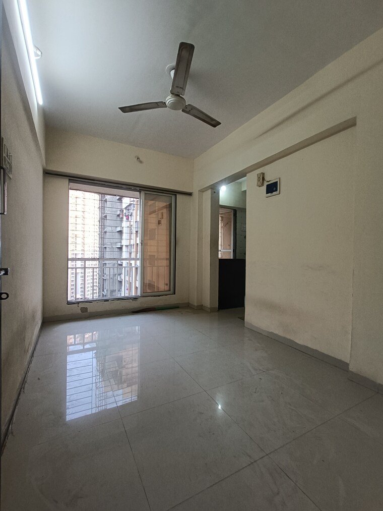 Living Room, seven-eleven-apna-ghar-ii 1 Bedroom 300 Sq.Ft. Apartment In Mira Road Thane 9452997