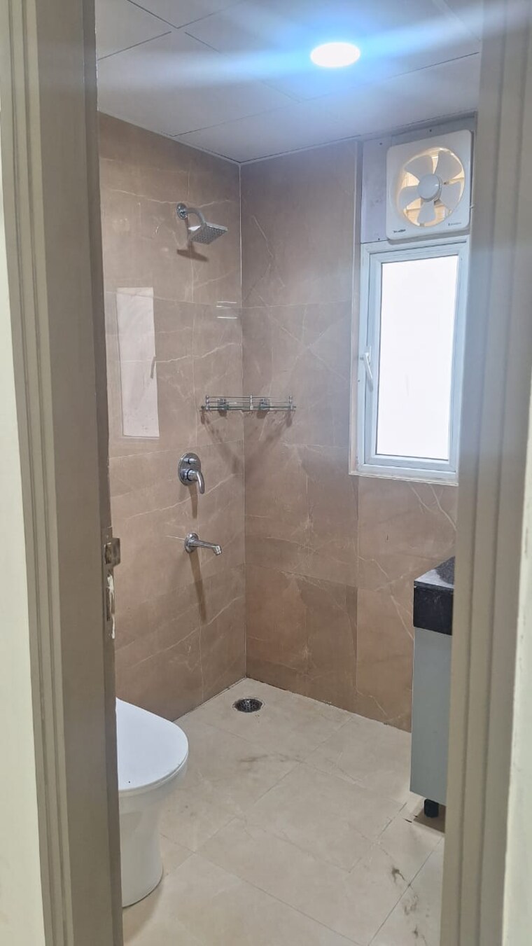 Bathroom, smart-world-gems 2.5 Bedroom 1203 Sq.Ft. Builder Floor In Sector 89 Gurgaon 9453013