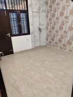 3 BHK 1300 Sq.Ft. Builder Floor in Vasundhara Sector 3