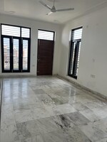 4 BHK 350 Sq.Yd. Builder Floor in Parklands