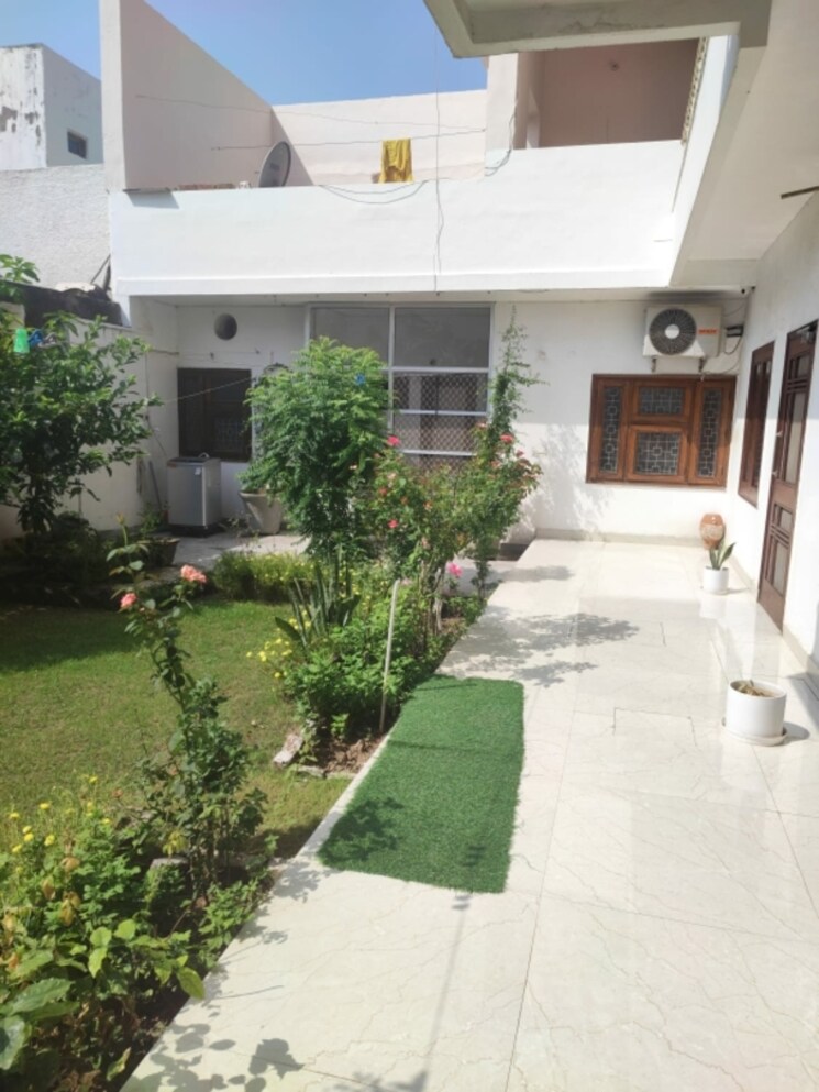 Exterior View, sector 17 4 Bedroom 4505 Sq.Ft. Builder Floor In Sector 17 Faridabad 9452852