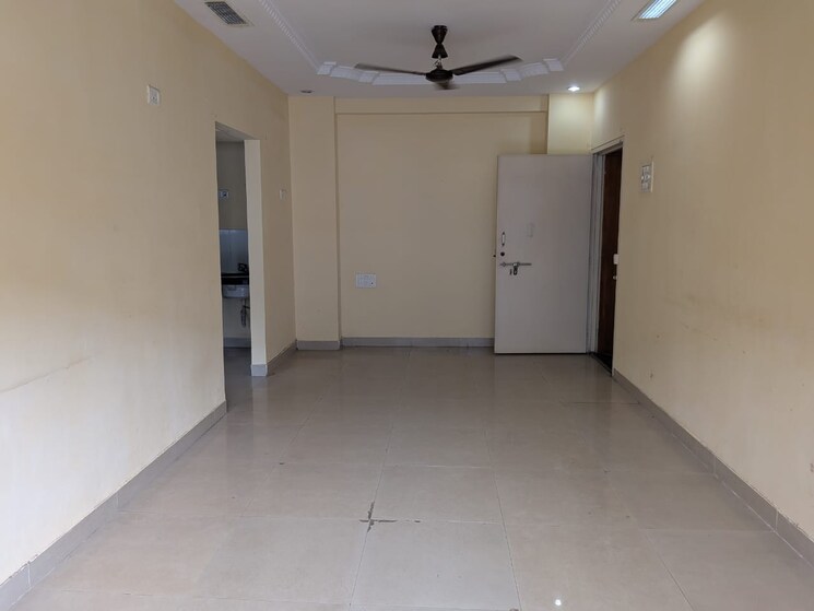 Living Room, sapphire-lakeside 1 Bedroom 500 Sq.Ft. Apartment In Powai Mumbai 9453030