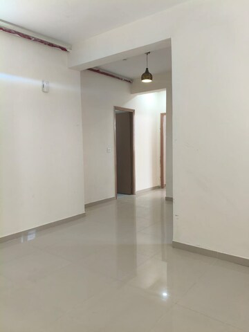 Room in 2 BHK Apartment at Pareena Om Apartments, Sector 112 – for Rent