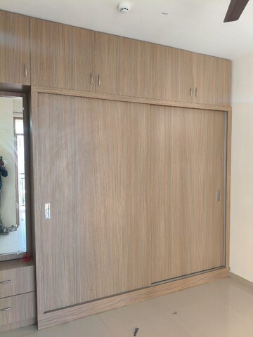 Room in 2 BHK Apartment at Pareena Om Apartments, Sector 112 – for Rent