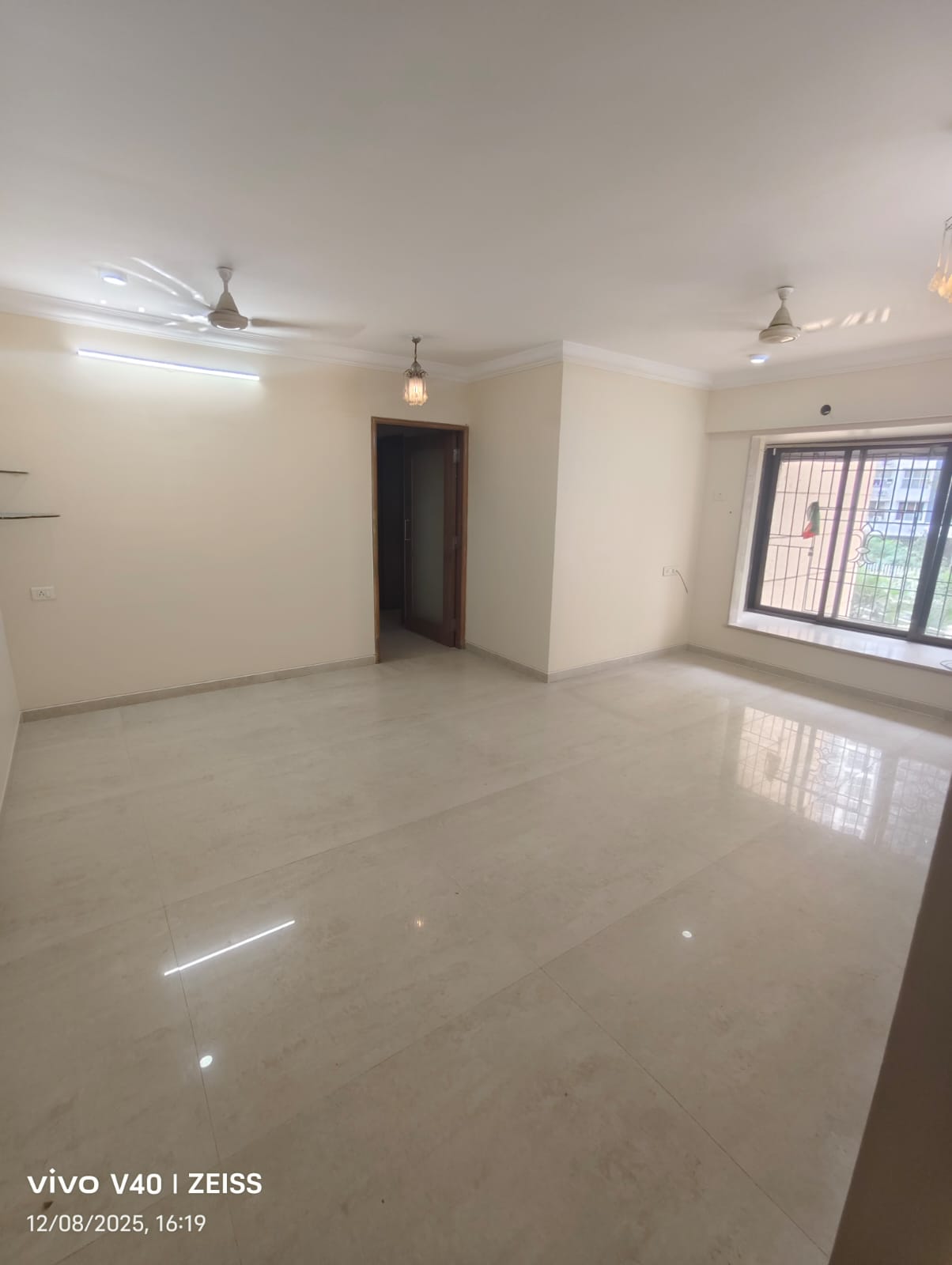 2 BHK Apartment For Sale in K Raheja Vihar