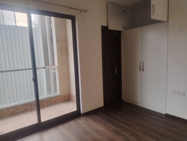 Room, adani-samsara-ivana 3 Bedroom 1750 Sq.Ft. Apartment In Sector 63 Gurgaon 9453159