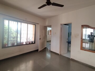 Room in 3 BHK Apartment at Sai Heritage Aundh, Aundh – for Rent