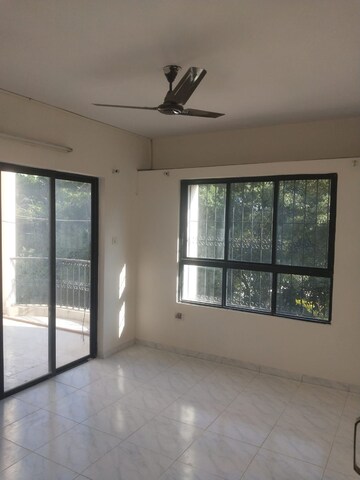Room in 3 BHK Apartment at Sai Heritage Aundh, Aundh – for Rent