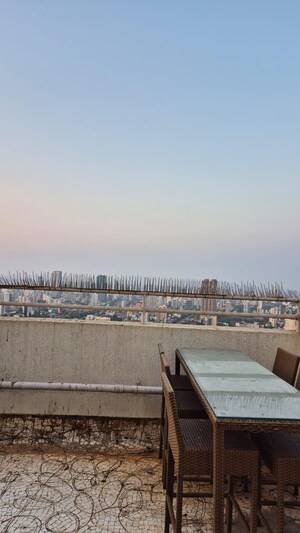 Balcony in 4 BHK Apartment at Peninsula Ashok Towers, Parel – for Sale