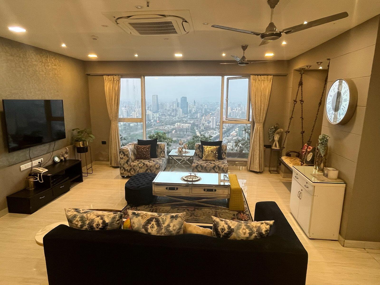 4 BHK + Servant Room Apartment For Sale in Peninsula Ashok Towers