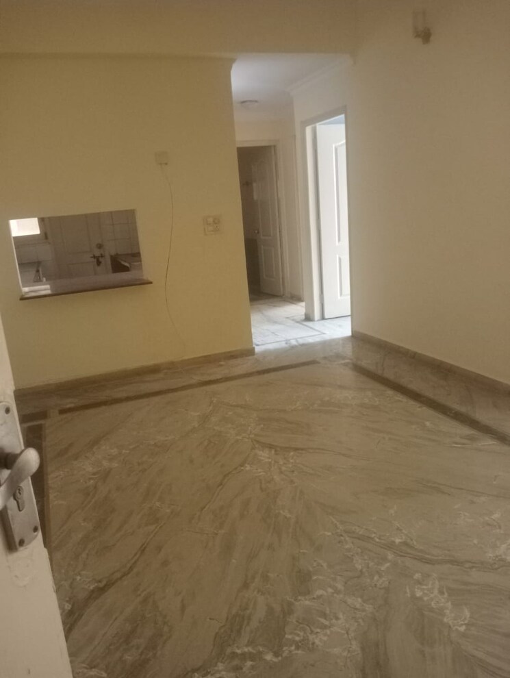 Room, pareena-om-apartments 2 Bedroom 671 Sq.Ft. Apartment In Sector 112 Gurgaon 9453210