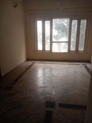 Room in 2 BHK Apartment at Pareena Om Apartments, Sector 112 – for Rent