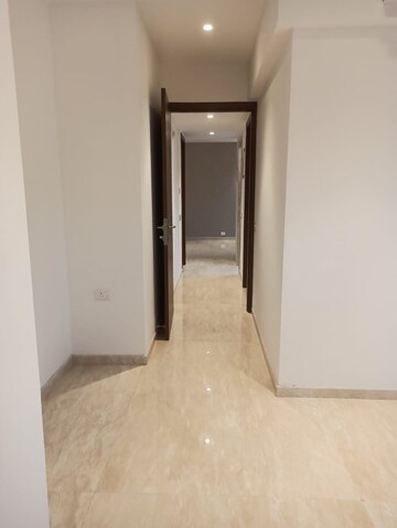  2 BHK Apartment at Hiranandani Castle Rock, Powai – for Rent