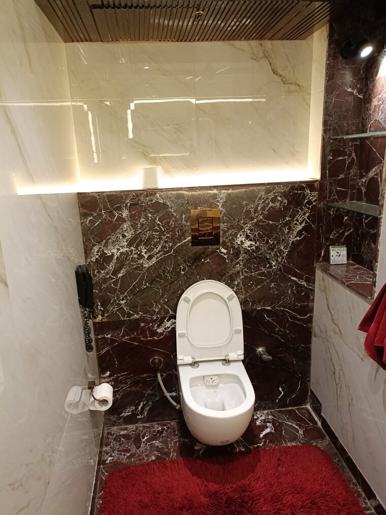 Bathroom, greater kailash ii 4 Bedroom 300 Sq.Yd. Builder Floor In Greater Kailash ii Delhi 9453254