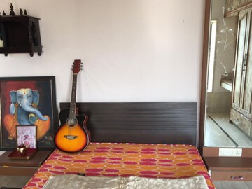 Bedroom in 2 BHK Apartment at Brighton Tower, Andheri West – for Rent