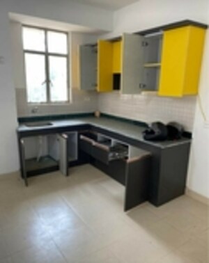 Kitchen in 2 BHK Builder Floor at Sector 46 – for Rent