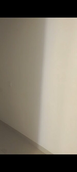 Room in 2 BHK Apartment at Shree Vardhman Green Court, Sector 90 – for Rent