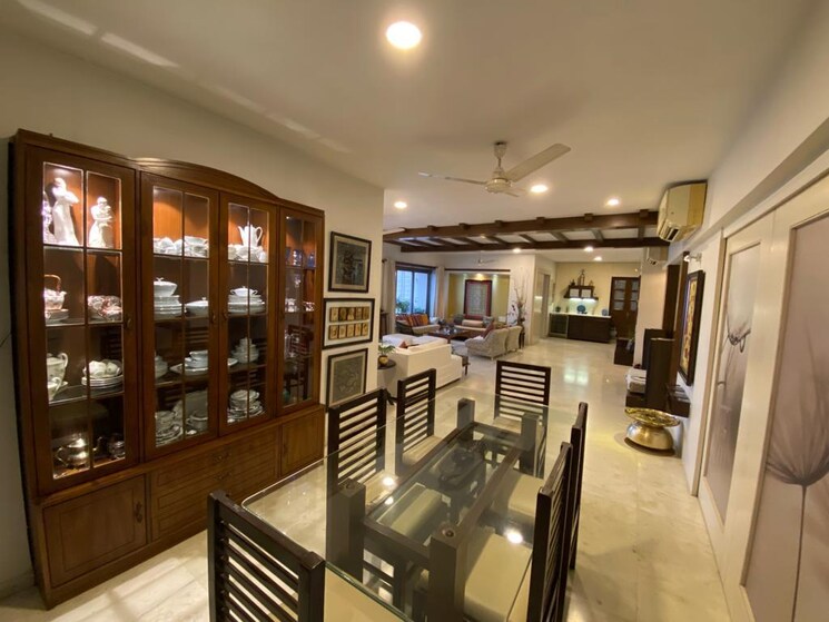 Gym, kalpataru-habitat-mumbai 5 Bedroom 3005 Sq.Ft. Apartment In Parel Mumbai 9453407