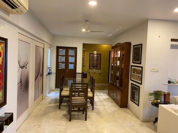 Living Room in 5 BHK Apartment at Kalpataru Habitat Mumbai, Parel – for Sale