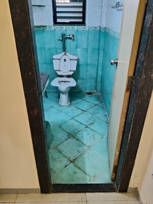 Bathroom in 3 BHK Apartment at Raheja Estate, Borivali East – for Rent