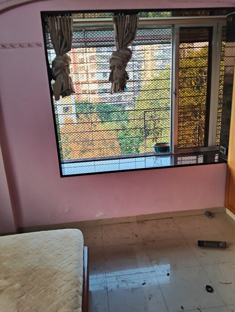 Bedroom, raheja-estate 3 Bedroom 1500 Sq.Ft. Apartment In Borivali East Mumbai 9453472