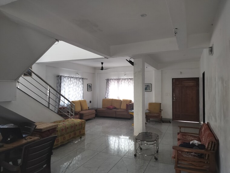 Living Room, sane guruji nagar 4 Bedroom 4000 Sq.Ft. Villa In Sane Guruji Nagar Nashik 9453447