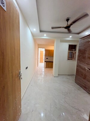 Living Room in 1 BHK Builder Floor at Chattarpur – for Rent