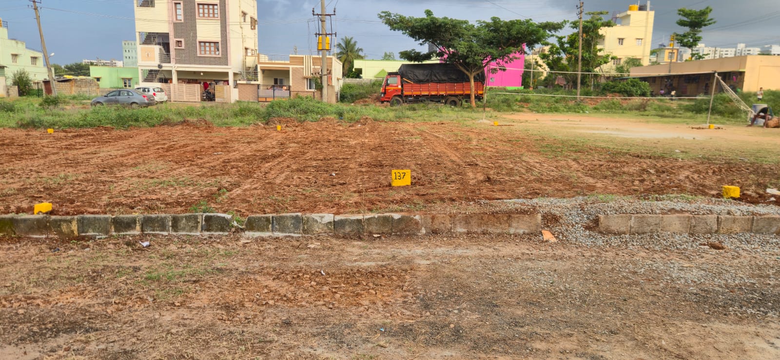 Plot For Sale in Chandapura 
