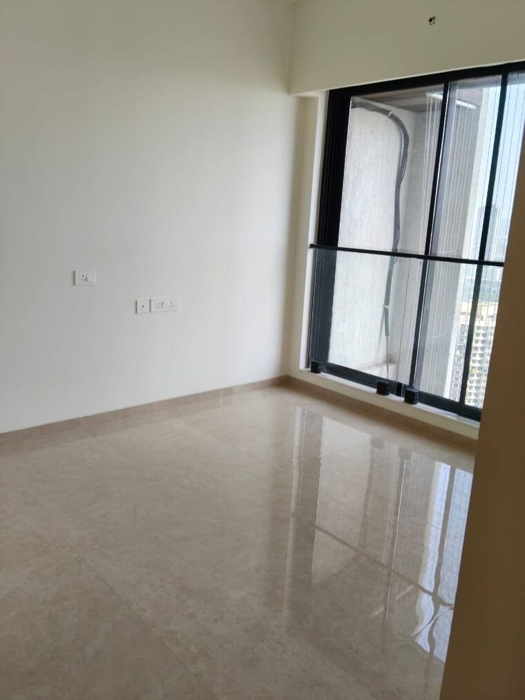 Room, dosti-eastern-bay 3.5 Bedroom 1500 Sq.Ft. Apartment In Wadala Mumbai 9453554