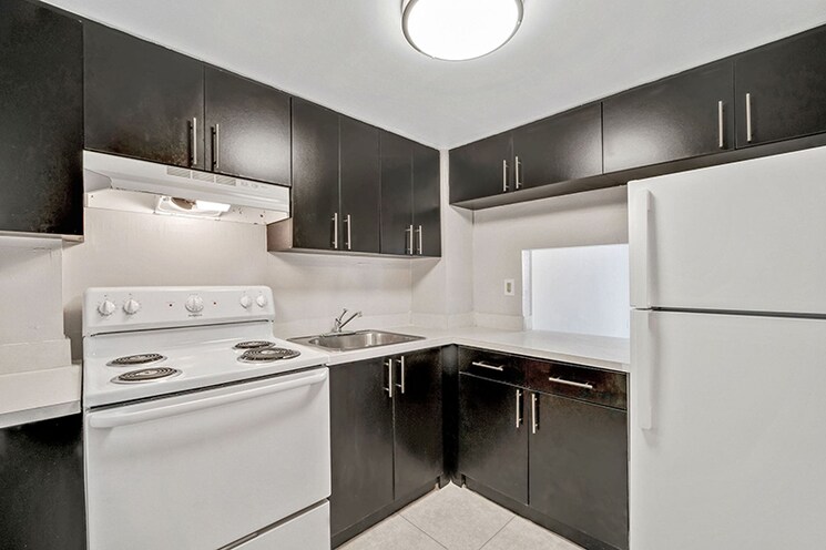 Kitchen, the-center-court 3.5 Bedroom 2175 Sq.Ft. Apartment In Sector 88a Gurgaon 9453619