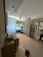 2 BHK + Extra Room 650 Sq.Ft. Apartment in Mahim West