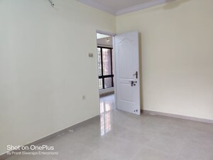Room in 2 BHK Apartment at Panch Mahal, Powai – for Rent