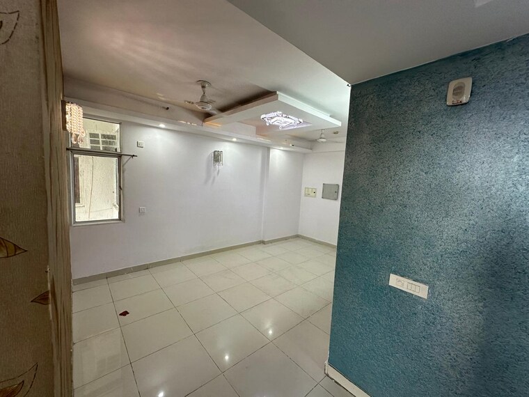 Bathroom, keltech-golf-greens 3 Bedroom 1725 Sq.Ft. Builder Floor In Dundahera Ghaziabad 9453642