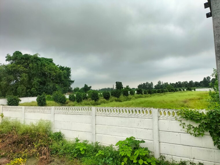 undefined, sushant golf city  3000 Sq.Ft. Plot In Sushant Golf City Lucknow 9453750