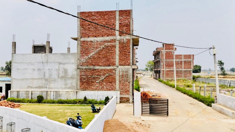 Exterior View, sushant golf city  3000 Sq.Ft. Plot In Sushant Golf City Lucknow 9453750