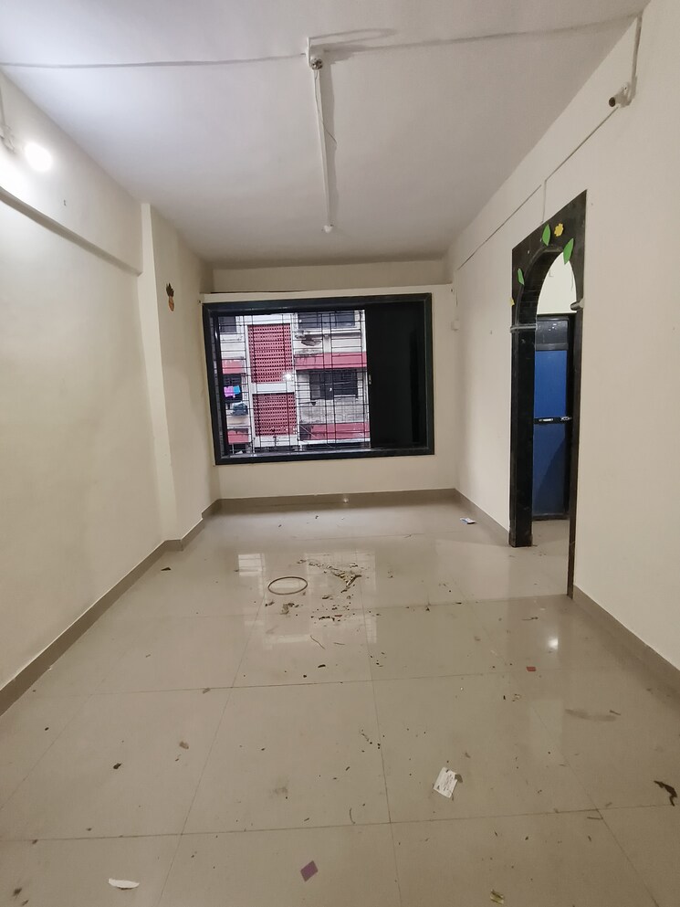 Room, raghukul-society 1 Bedroom 550 Sq.Ft. Apartment In Kalwa Thane 9453749
